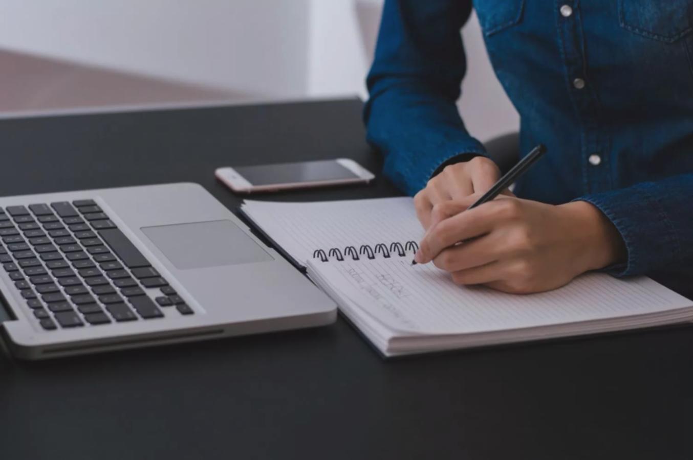 Ambiente di lavoro tecnico per ottimizzazione mobile